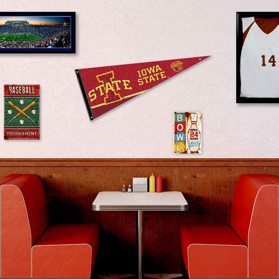 College Flags & Banners Co. Iowa State Cyclones Pennant Flag and Wall Tack Mount Pads