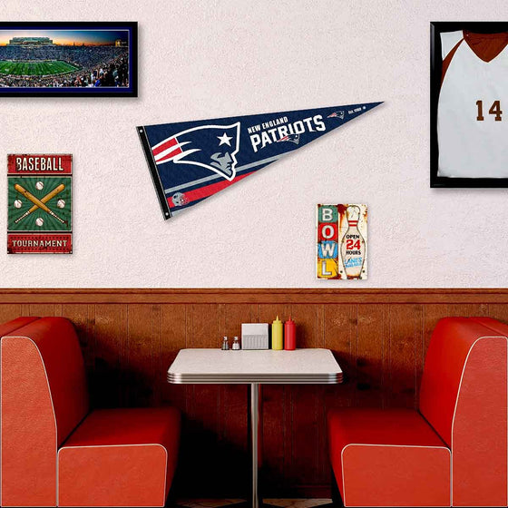 New England Patriots Pennant Banner and Wall Tack Pads