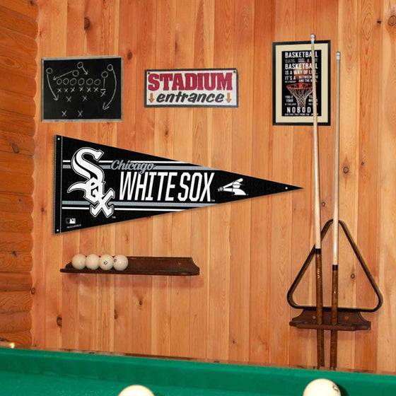 Chicago White Sox Pennant Banner and Wall Tack Pads