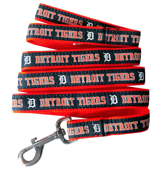 Detroit Tigers Leash Pets First