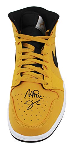 Lakers Magic Johnson Signed 2018 Nike Air Jordan 1 Mid Size 11.5 Shoes w  Box BAS