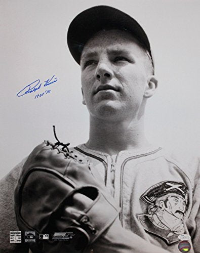 Ralph Kiner Autographed 16x20 BW Up Close Photo- JSA Authenticated